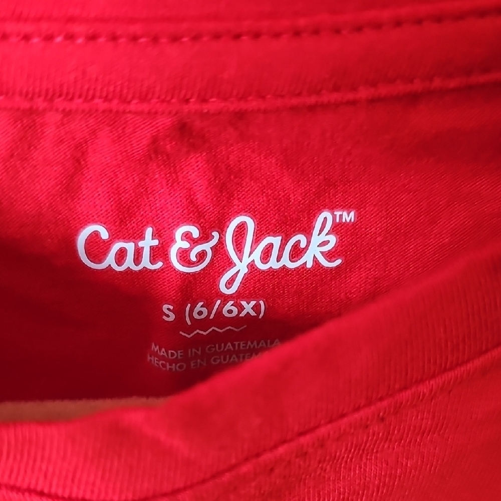 Cat & Jack NWT Girls Red Long Sleeve Shirt with Dog Print Size 6/6X - Picture 2 of 5